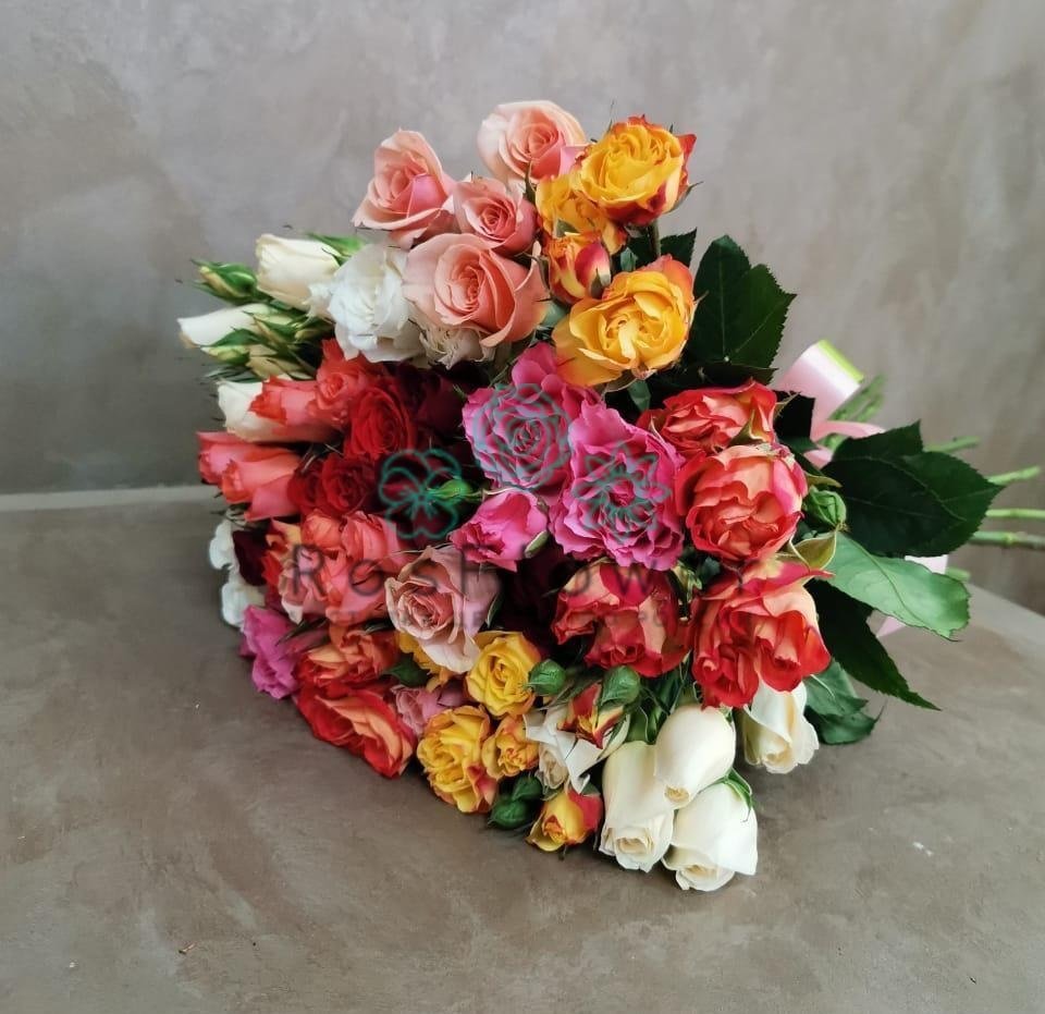 Букет цветов из: Розы в Кадый