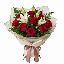 Букет цветов из:  Лилии и Розы в Кадый
