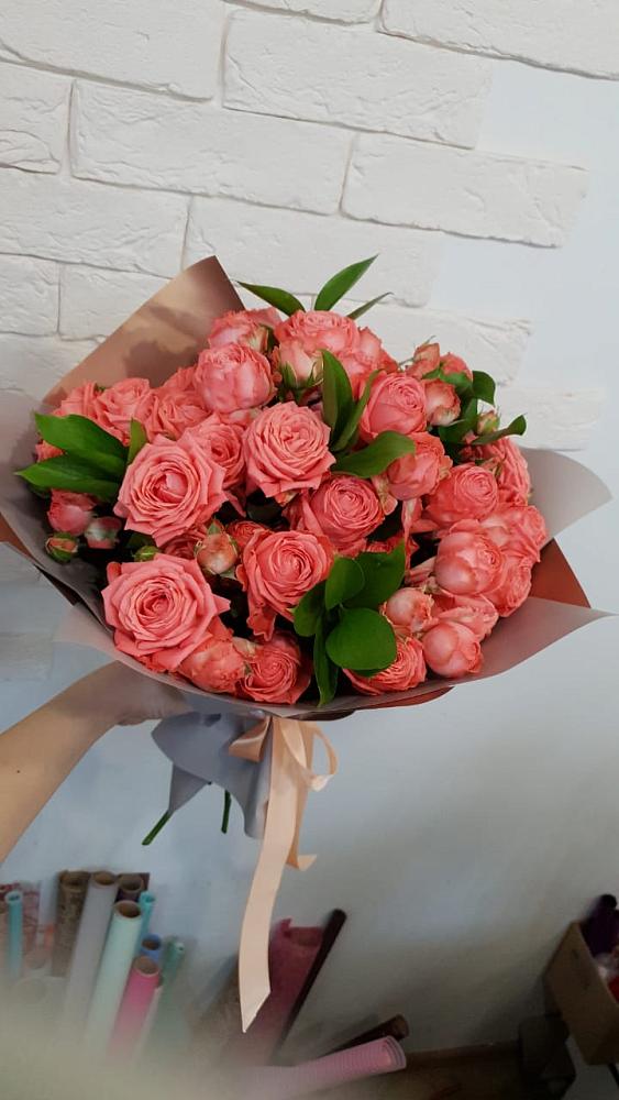 Букет цветов из: Розы в Кадый