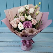 Букет цветов из:  Розы и Лизиантусы в Кадый