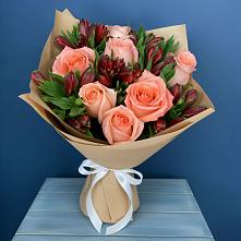 Букет цветов из:  Розы и Альстромерии в Кадый