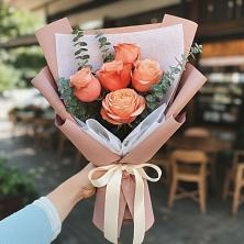 Букет цветов из:  Розы в Кадый