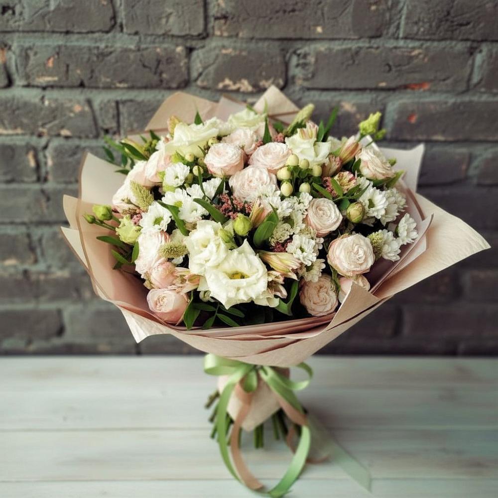 Букет цветов из: Альстромерии, Розы и Хризантемы в Кадый