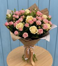 Букет цветов из:  Розы #REPLACE_PRED# Кадый