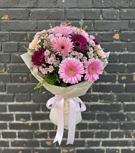 Букет цветов из:  Герберы и Хризантемы #REPLACE_PRED# Кадый
