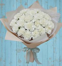 Букет цветов из:  Гвоздики в Кадый