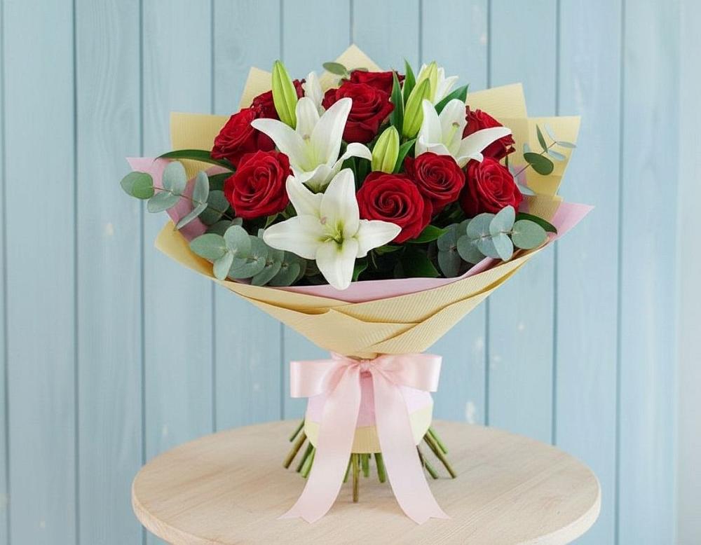 Букет цветов из: Лилии и Розы в Кадый